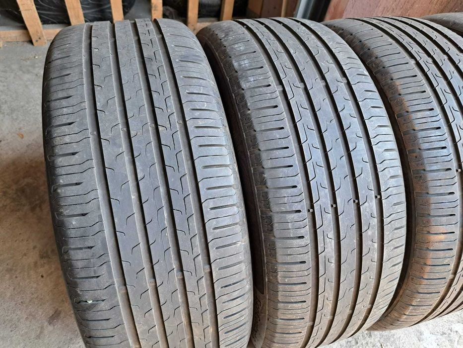 * 4 anvelope 235/45 R20 Continental