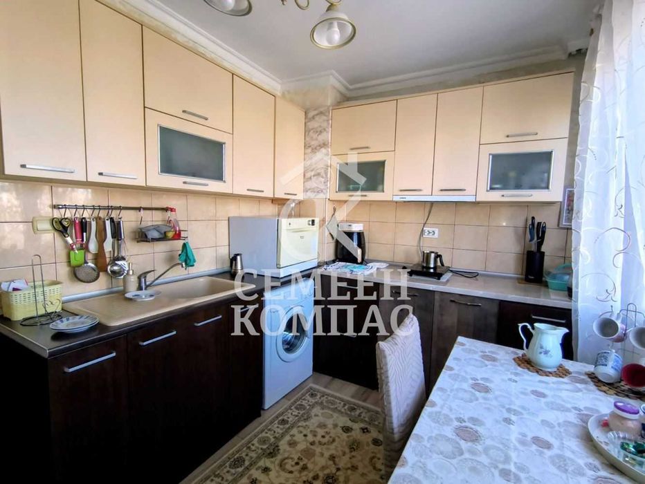 Двустаен апартамемнтж в Кючук Париж/ до Слънчеви лъчи