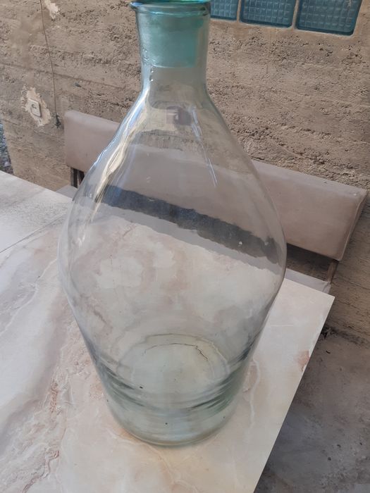 Продам бутыль 20 литровый