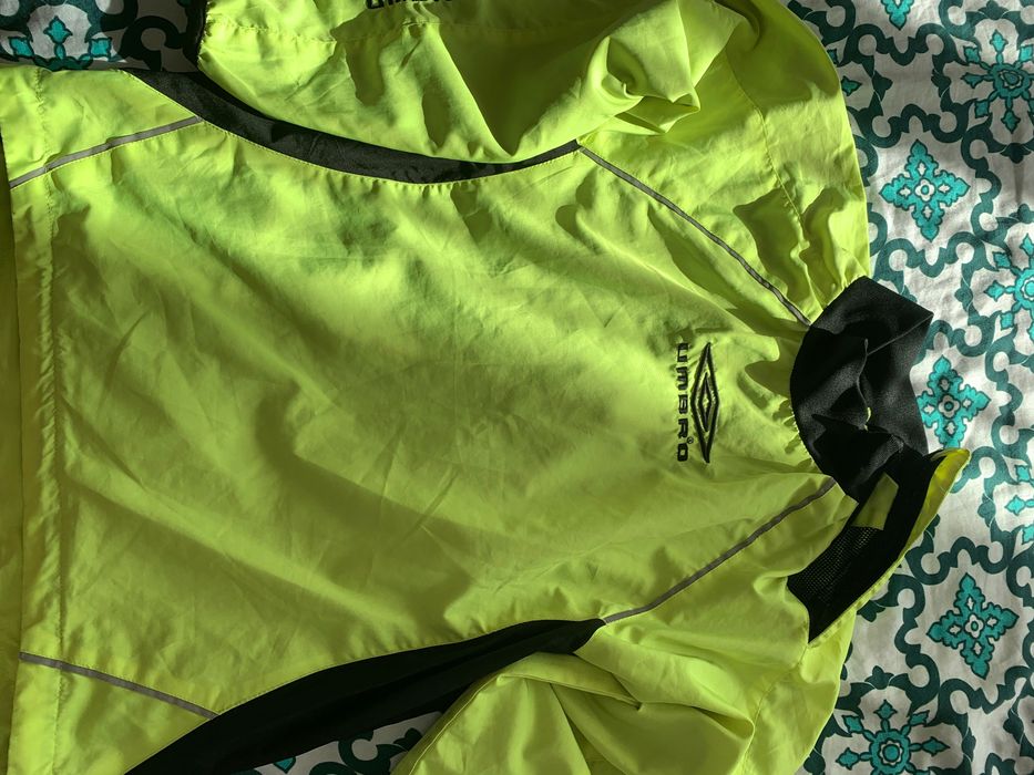 Детска ветровка / яке Umbro