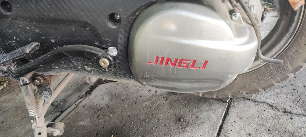 Скутер Jingli M-8  ...