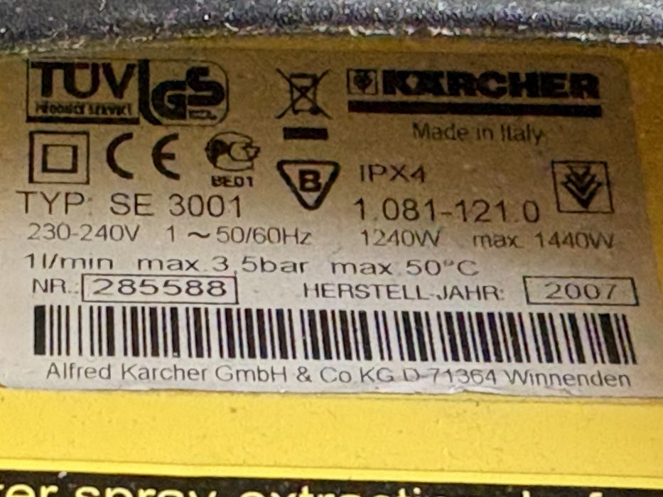 Моющий пылесос  KARCHER  SE 3001