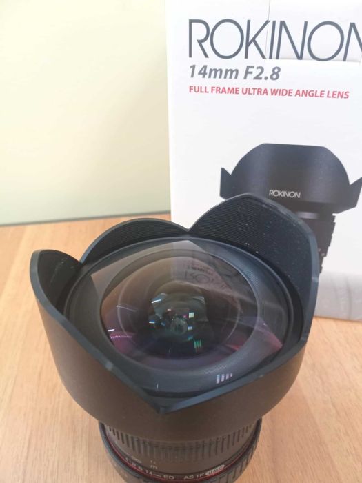 Ръчнофокусен обектив Rokinon 14/2.8 ED AS IF UMC За Canon EF