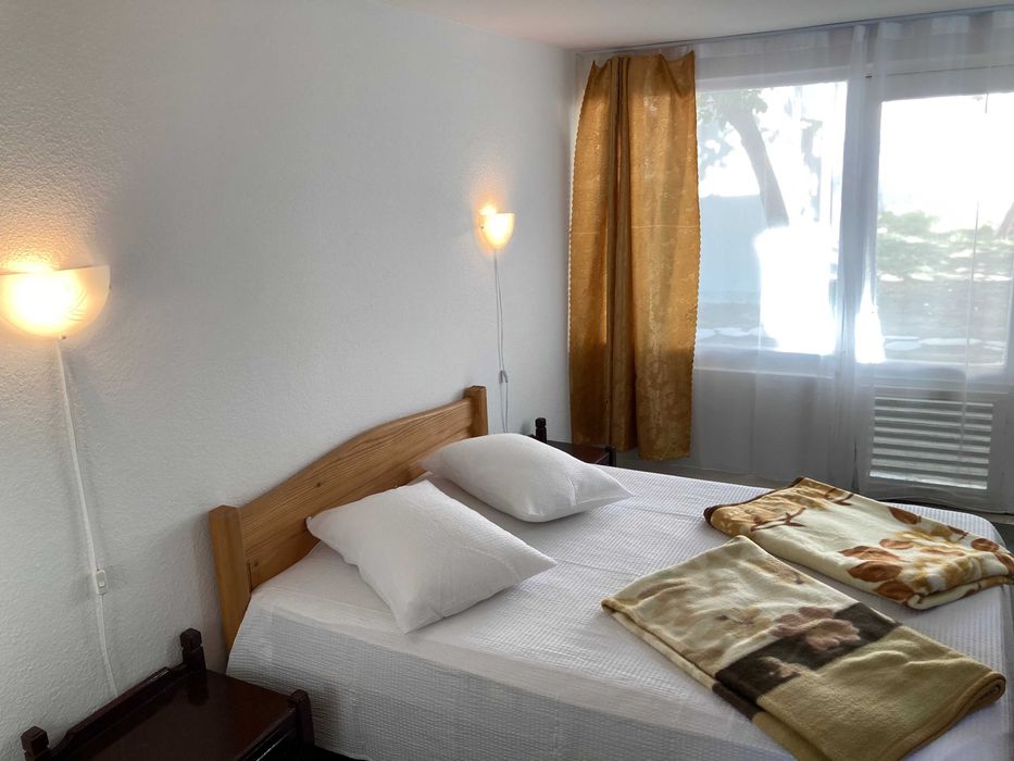 CAZARE COSTINESTI la 100 de metri de plaja langa Discoteca Tineretului, pe strada Marii