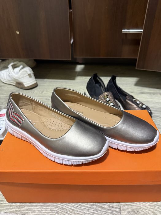 3 обувь по одной цене