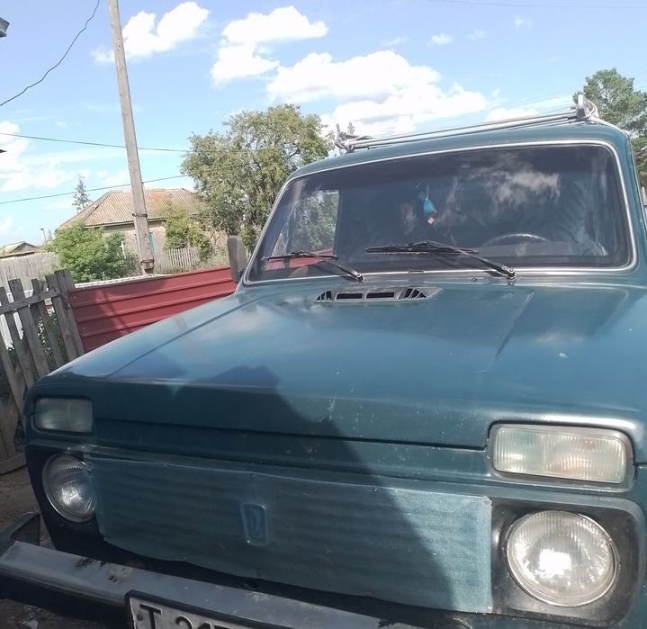 Продам автомобиль нива
