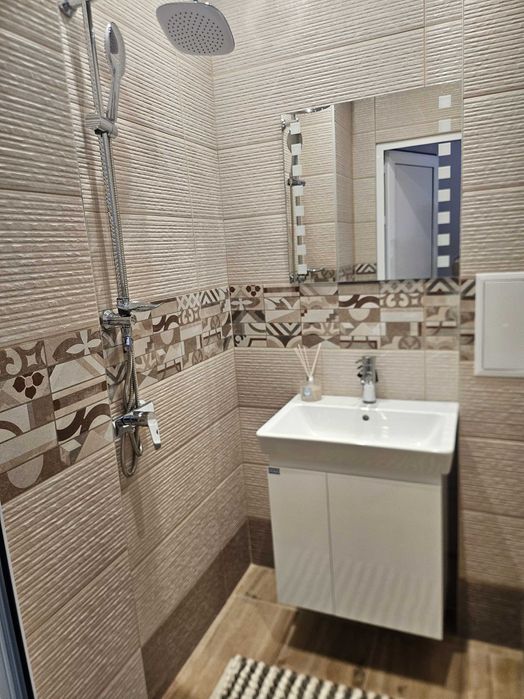 тристаен апартамент след основен ремонт