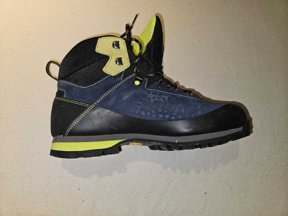 Ghete Barbati Trekking Mc Kinley Blackiston Mid AQX M