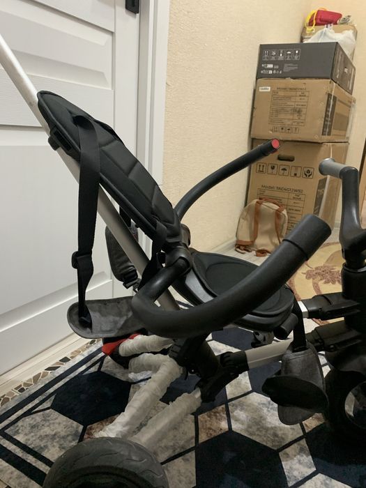 Велоколяска  Qplay