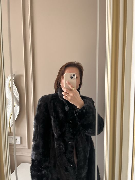 Продается норковая шуба