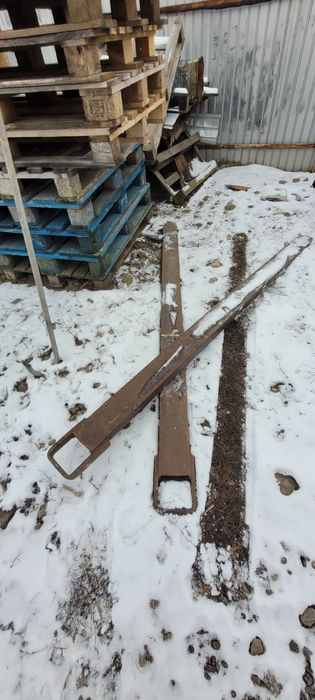 Vând prelungitoare lame stivuitor