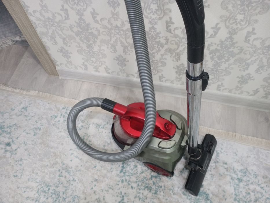 Пылесос Elenberg