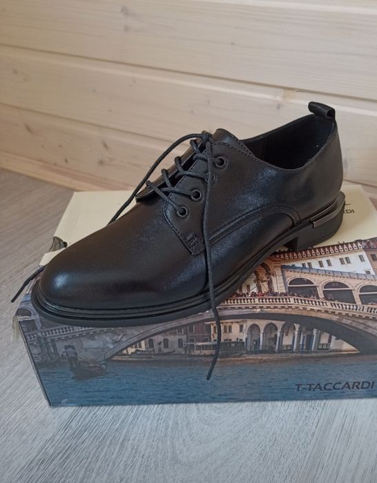 Стильные туфли на осень мужские и женские