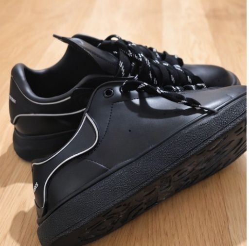 Adidasii Alexander Mqueen