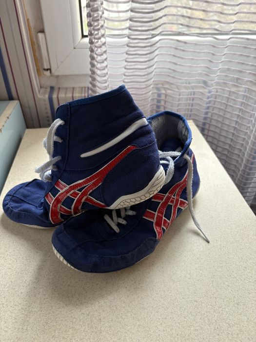 Asics tiger Борцовки