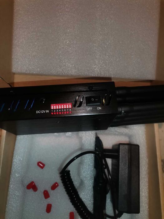 Заглушител За Мобилни Телефони 5G 4G 3G 2G Wi-Fi GSM Тапа