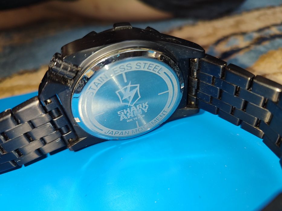 Продам мужские наручные часы