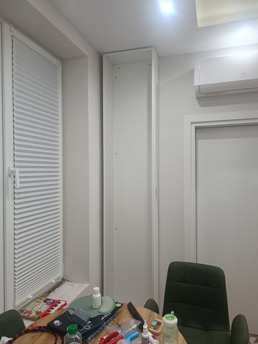 Етажерка / колонен шкаф