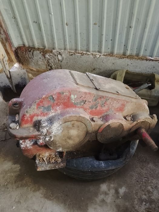 Продам редукторы