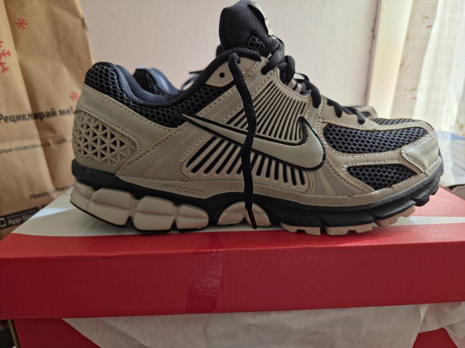 Nike vomero zoom 5