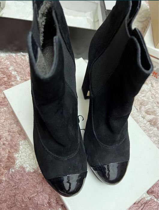 Botine din piele intoarsa masura 38