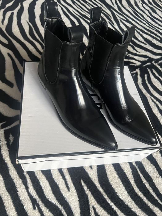 Челси, Италия, новые