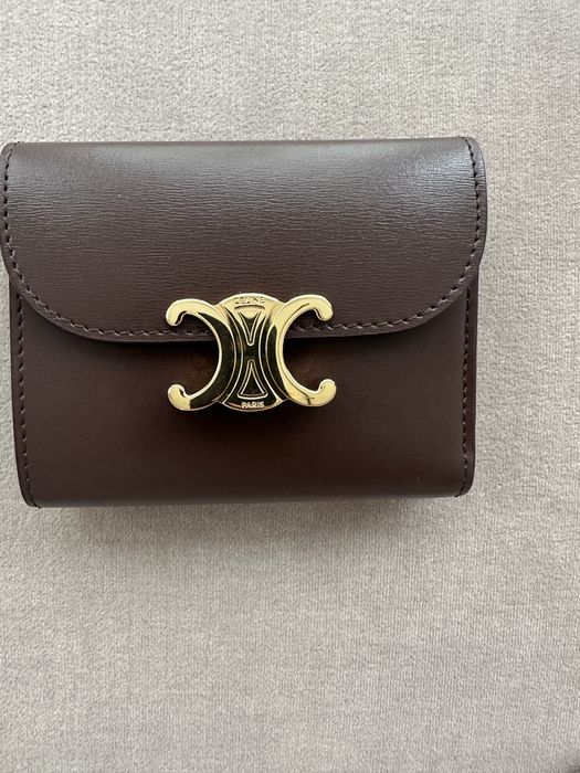 Оригинален CELINE Small Flap Wallet – Chestnut (кафяв)