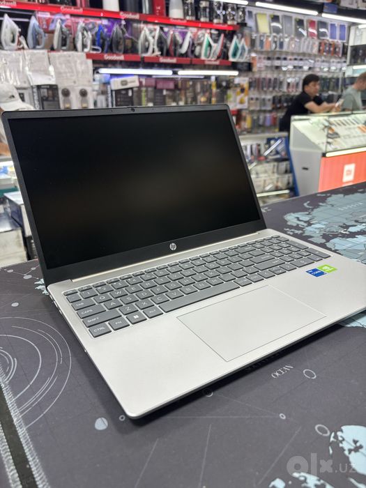 Hp laptop intel core i5 13 pokaleniya NVIDIA MX570 2GB новый yangi NEW
