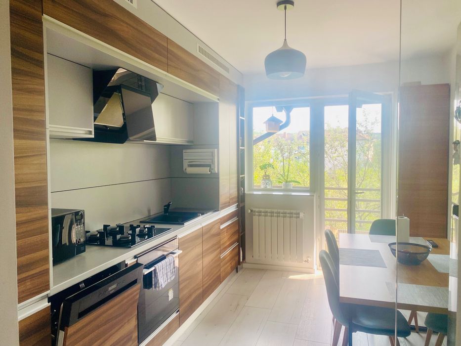 Apartament ultrafinisat!!!