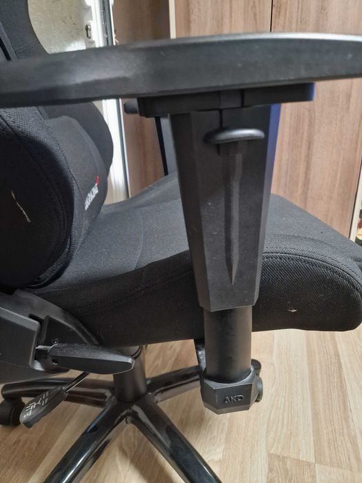 Геймърски Gaming стол Akracing с подложка за кръста.