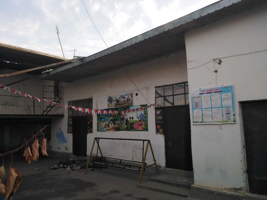 Uy sotiladi 13 sotix 6 ta xona