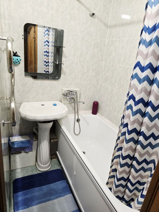 Сдается 2х ком квартира Саяхат