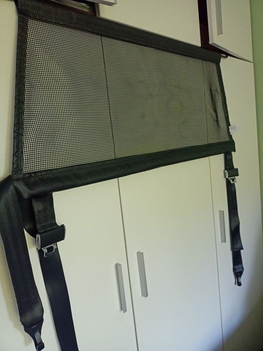 Мрежа преграда за кучета за Пежо 3008