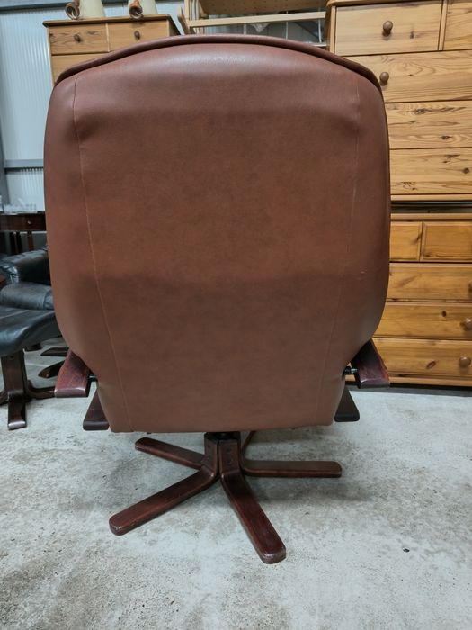 3976 Relax кресло от естествена кожа