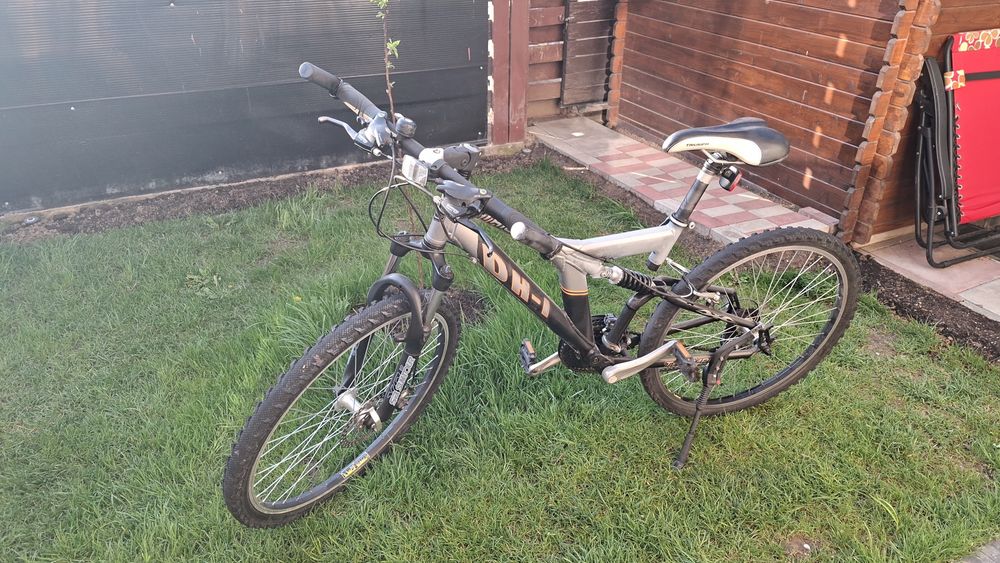 Bicicleta MTB DH-I Triumph