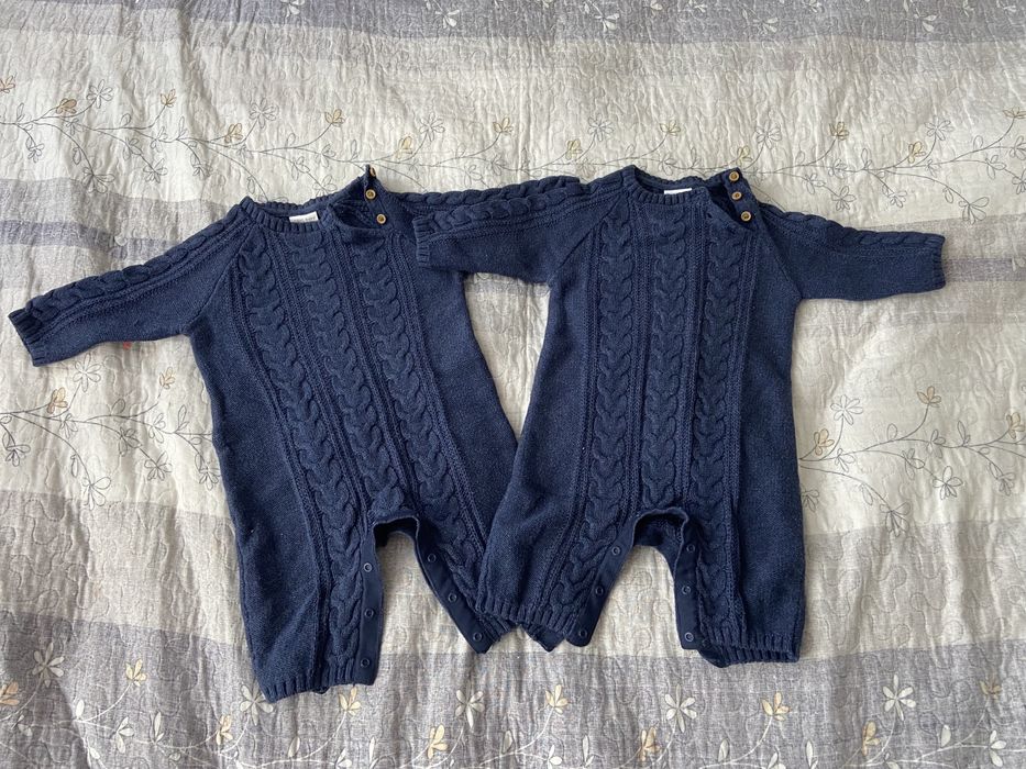 Комбинезоны для двойняшек