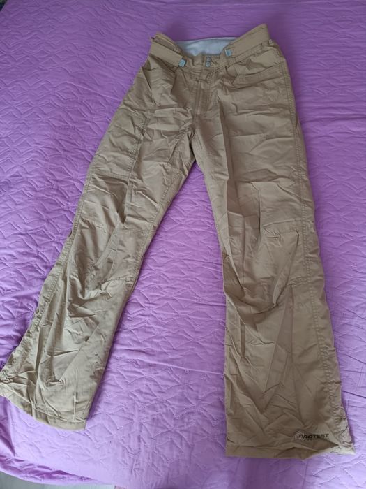Pantaloni ski noi