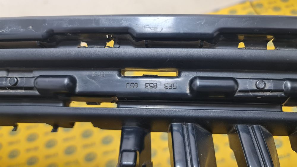 Grila masca radiator bara fata Skoda Octavia 4 5E