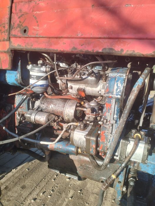 Vând tractor UTB 445 DTC