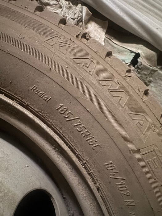 Isuzu uchun balon: holati yangi: 185/75 R16c razmerda