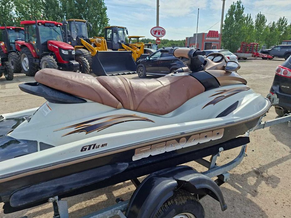 Гидроцикал лодка SEA DOO