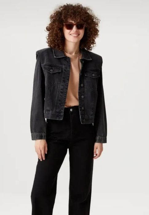 Джинсовая куртка. Джинсовая. SELA