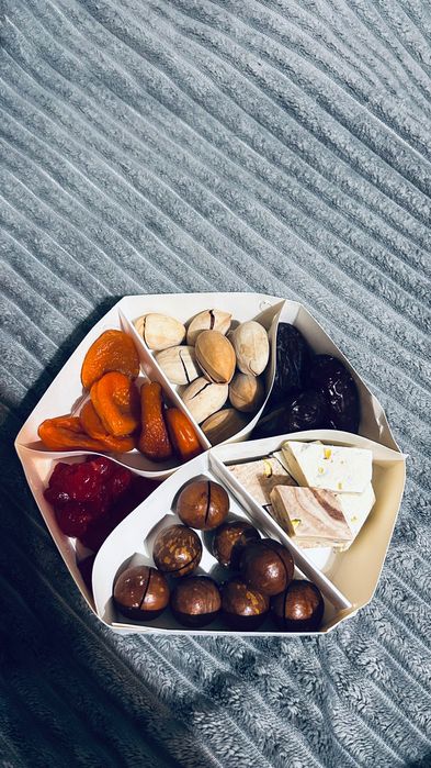 Продаем бокс сухофруктами