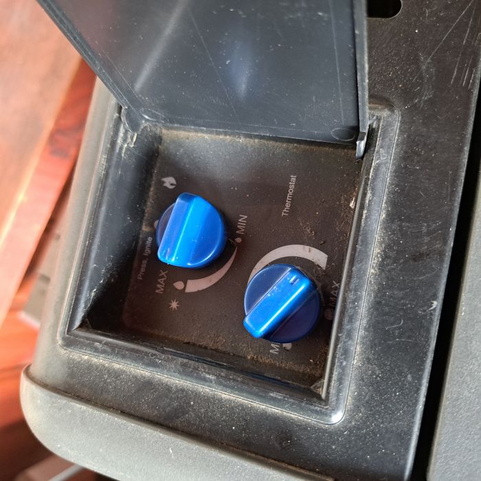 Lada frigorifica  45 L 12V/220V /Gaz