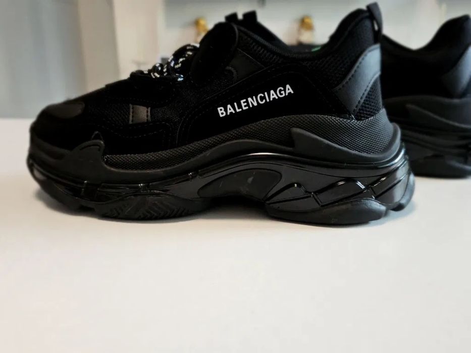 Balenciaga Triple S *calitate premium*