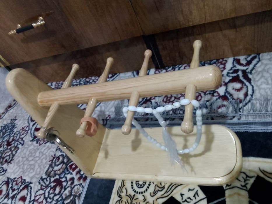 Turli xil kiyim ilgichlar