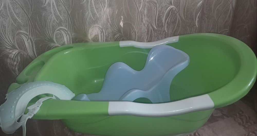 Продам ванну детскую