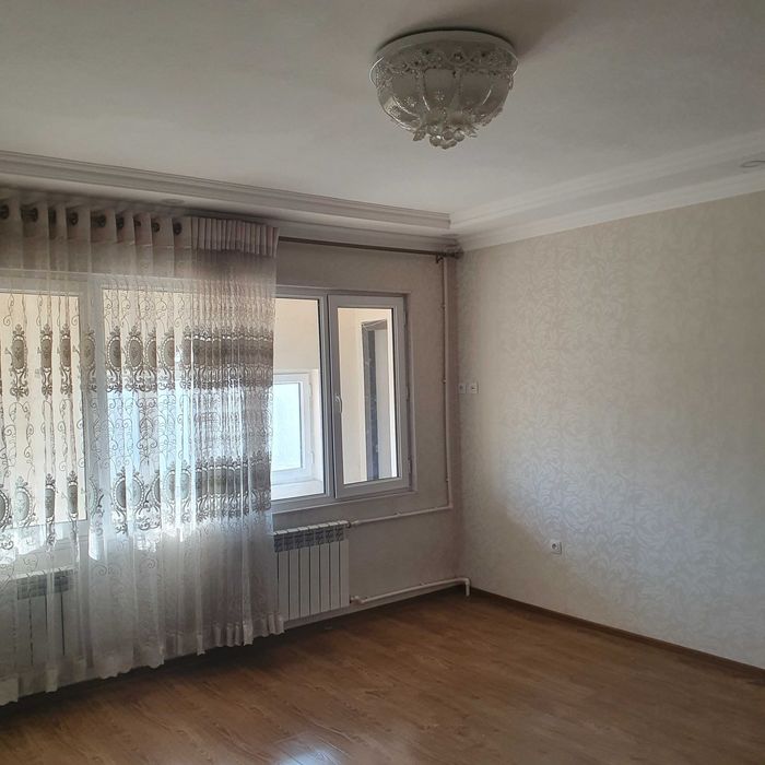 Сдаётся на Ю-абад-11, 2/6/9 (своя) Отд вход.Семья ЗАГС. До метро 4 мин