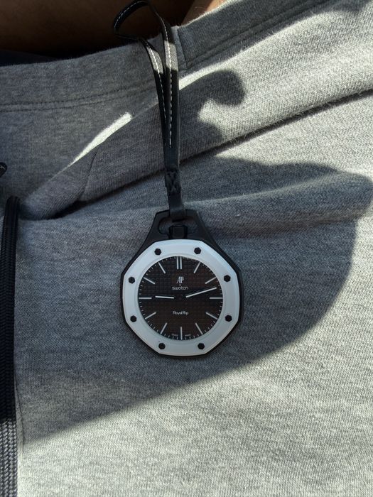 AP x Swatch Royal Pop