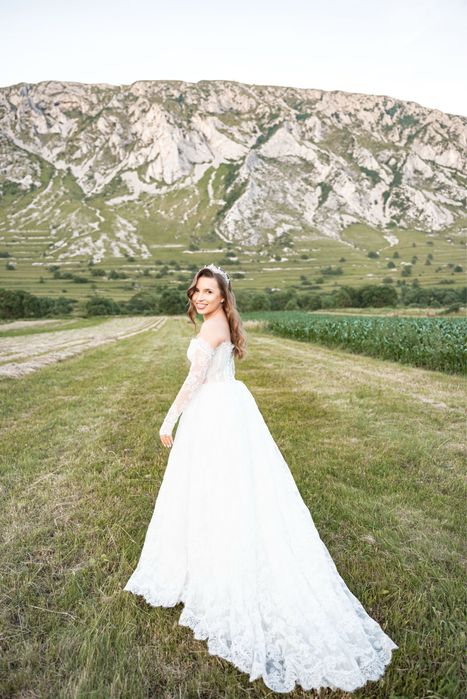 Rochie de mireasă din dantelă